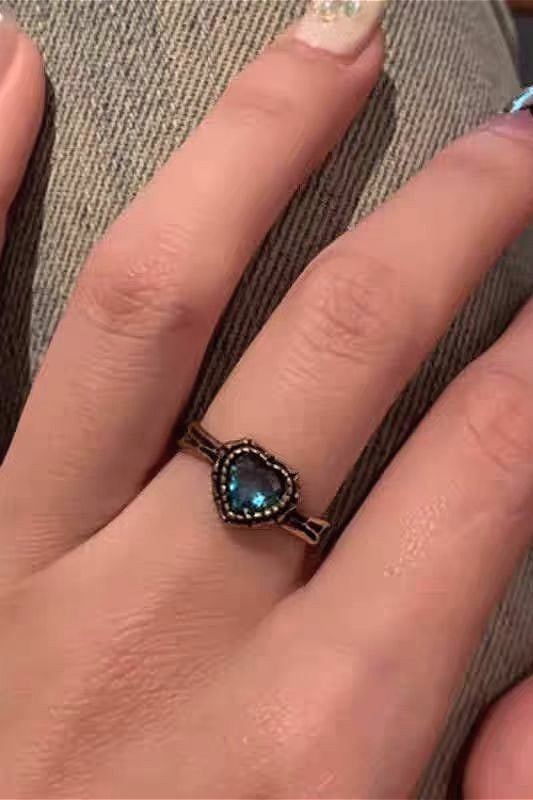 Retro Niche Court Style Stackable Ring