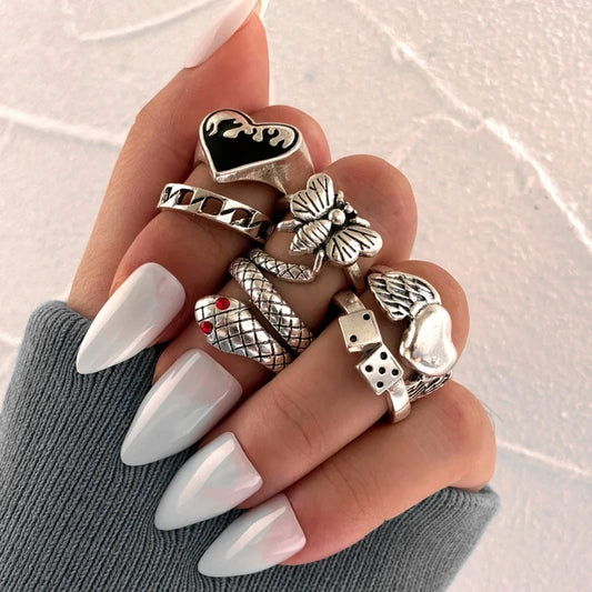 Vintage Silver Red Oval Gothic Ring