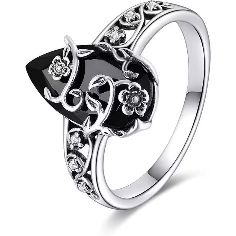Black Agate Vine Ring