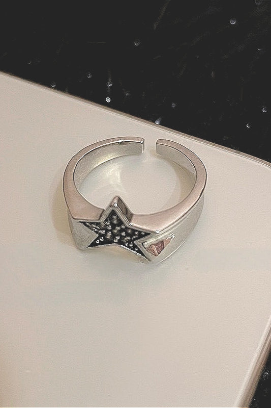 Retro Vintage Star Ring