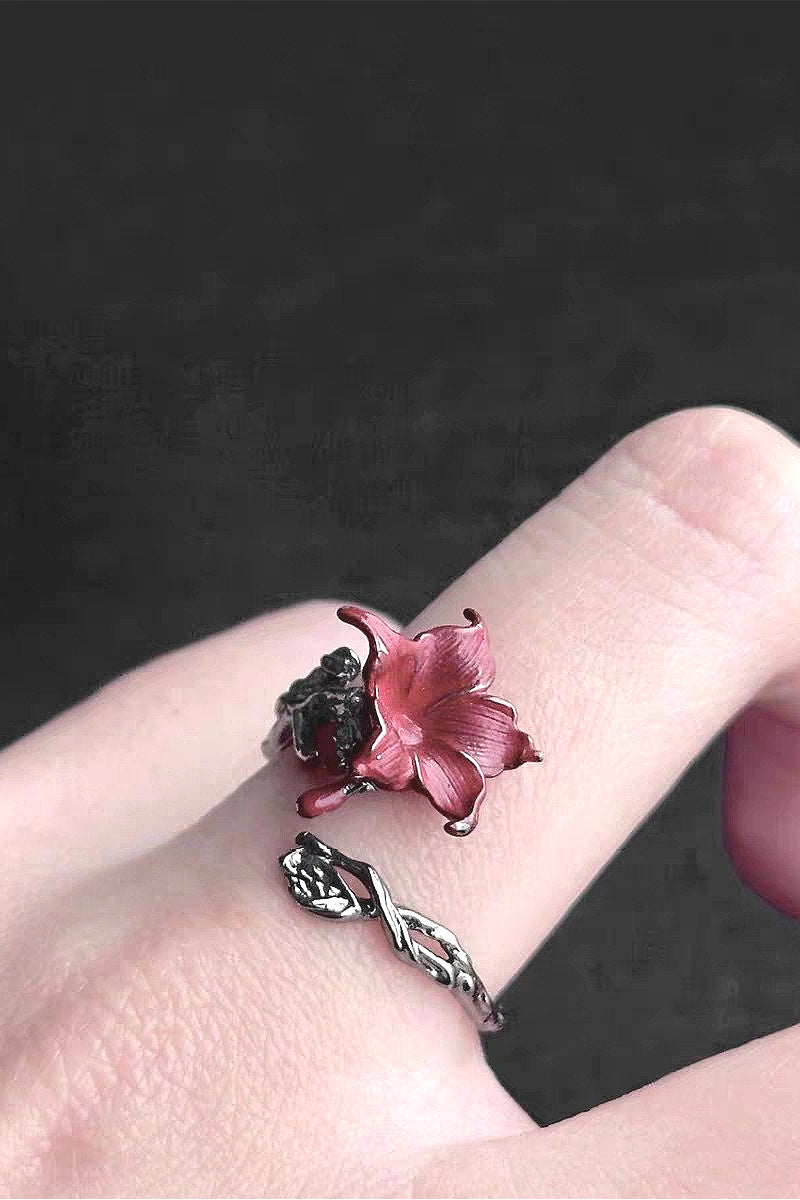 Retro Gothic Mandala Ring