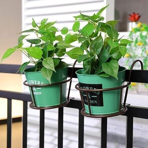 🌿 No-Drill Hanging Plant Stand – Strong Metal Balcony Railing Flower Holder (Up to 27.5 lbs Load)