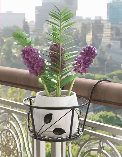 🌿 No-Drill Hanging Plant Stand – Strong Metal Balcony Railing Flower Holder (Up to 27.5 lbs Load)