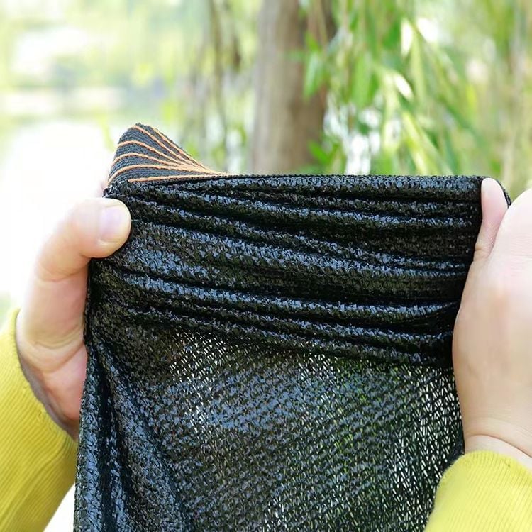 Outdoor Shade Cloth for Patio, Garden & Pergola – Breathable Sun Shade Solution