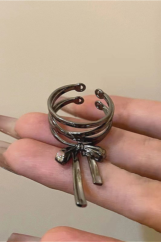 Niche Retro Court Stack Ring