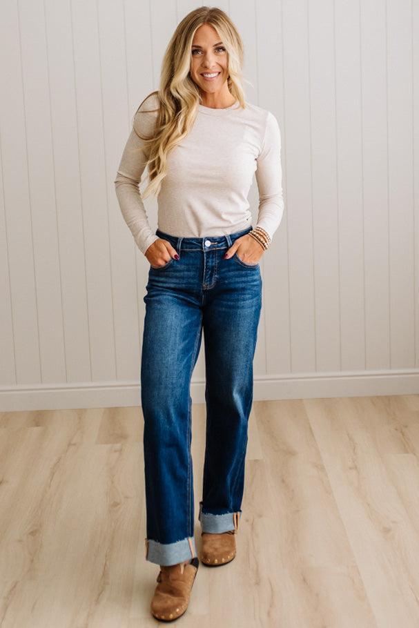 Nova Basic Long Sleeve Tee
