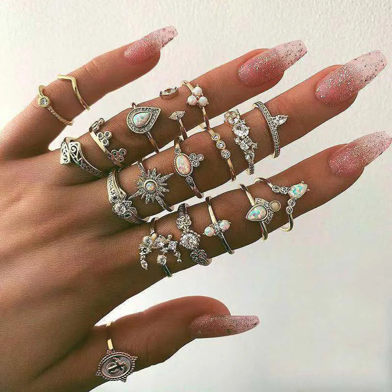 Vintage Boho Heart Gothic Ring