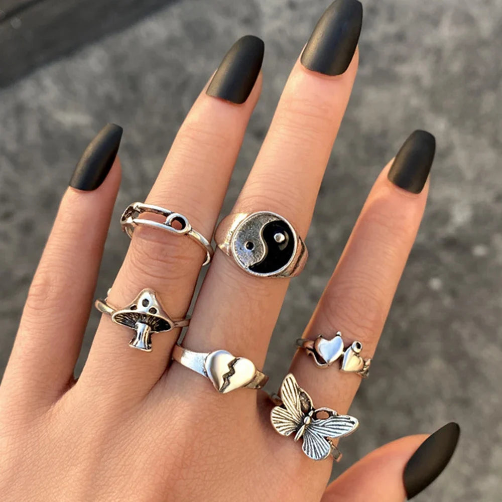 Gothic Heart Snake Animal Skull Ring