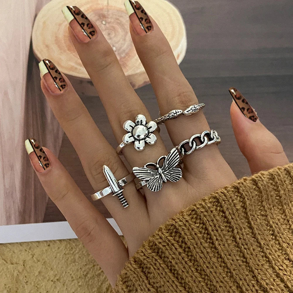 Gothic Heart Snake Animal Skull Ring