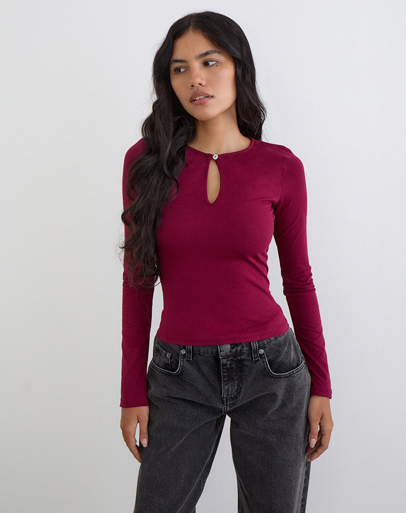 Jenji Long Sleeve Top with Pearl Button in Burgundy