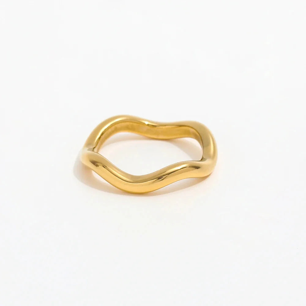 Rocking Waves Ring