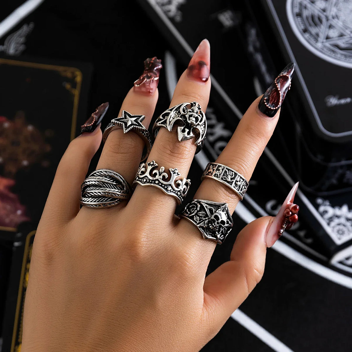 Halloween Gothic Skull Star Ring