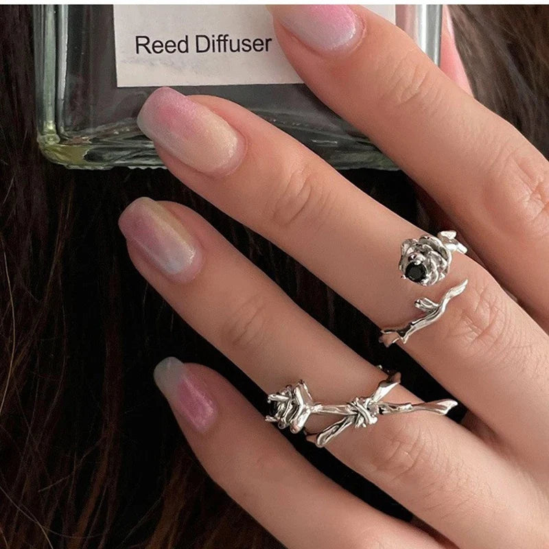 Thorn Rose Gothic Blossom Ring