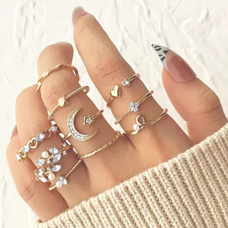 Boho Gold Heart Geometric Gothic Pearl Ring