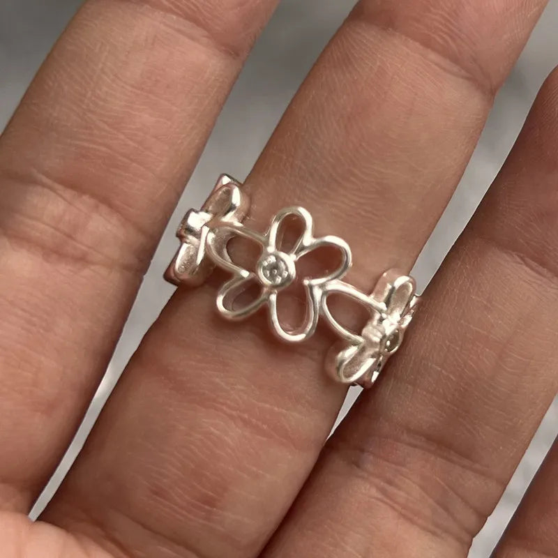 Y2K Crystal Heart Gothic Ring