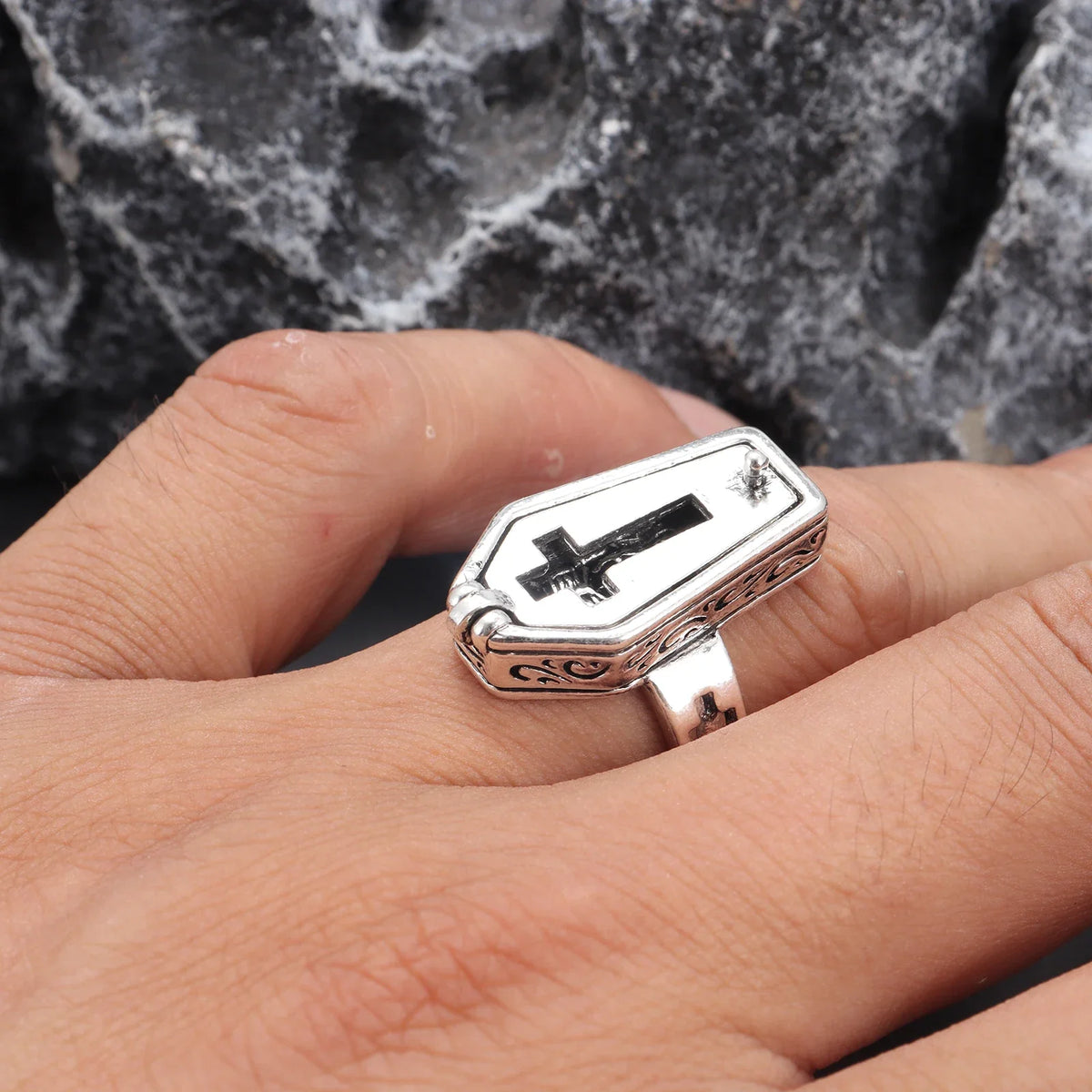 Retro Fashion Skull Coffin Gothic Ring
