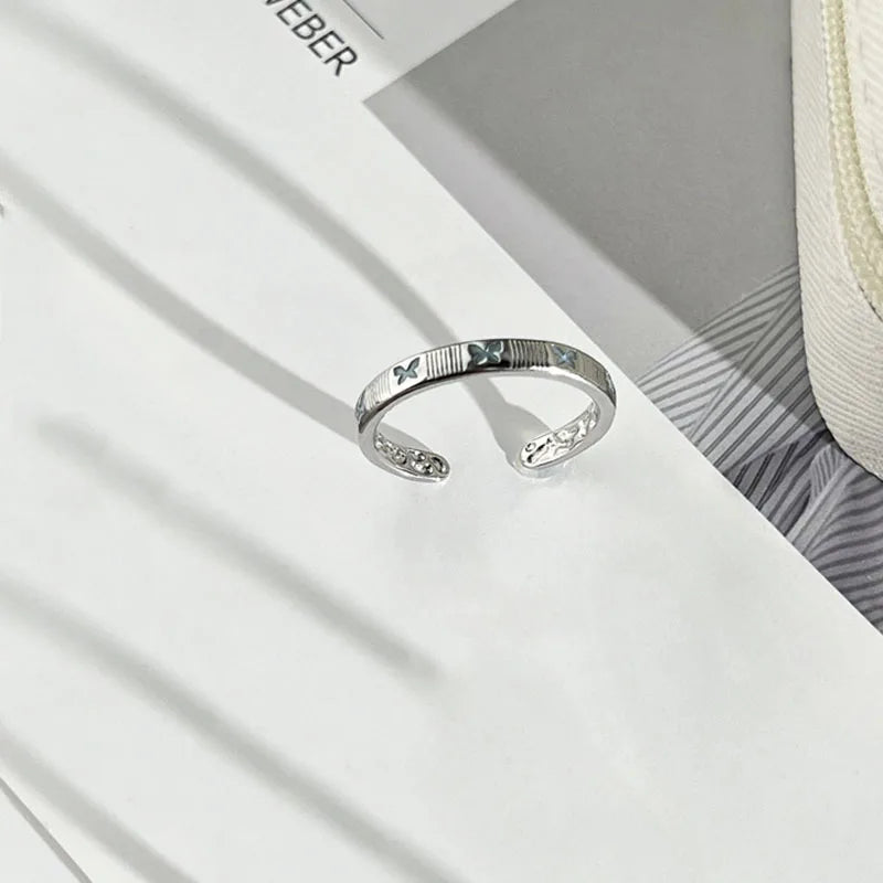 Creative Couple Handshake Gothic Ring