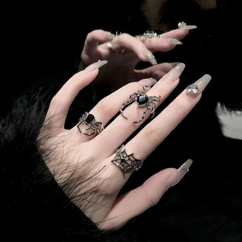 Electroplating Black Heart Gothic Spider Web Ring