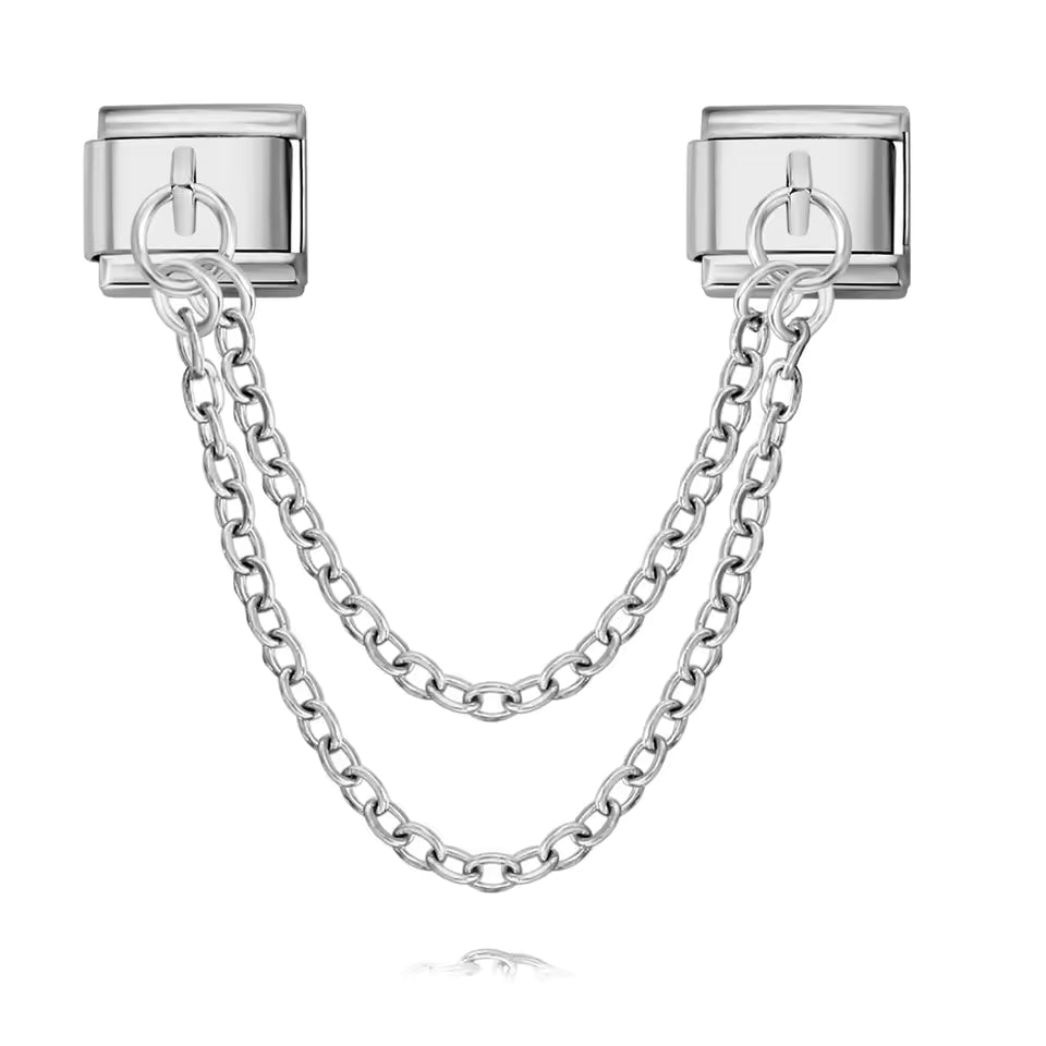 Stacked Chain Charm