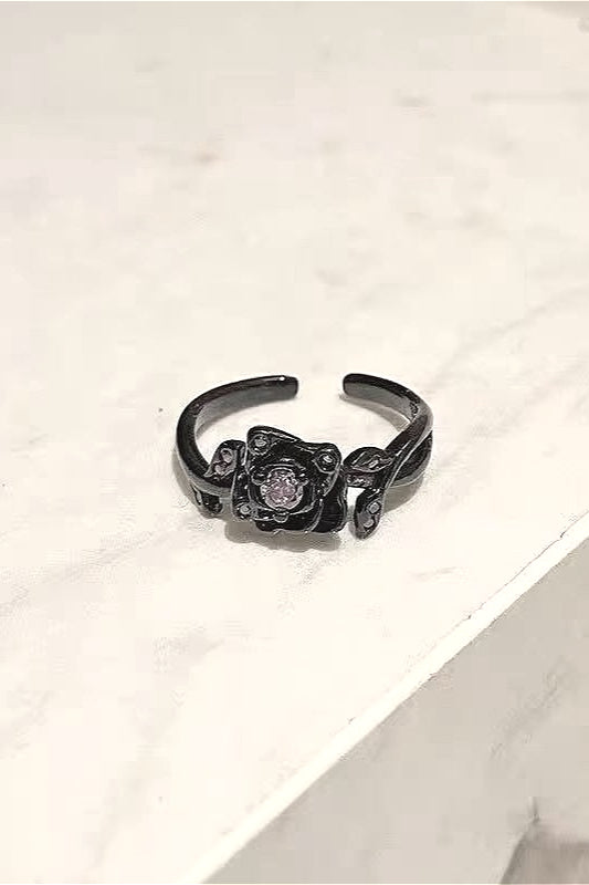 Retro Court Style Dark Stackable Ring