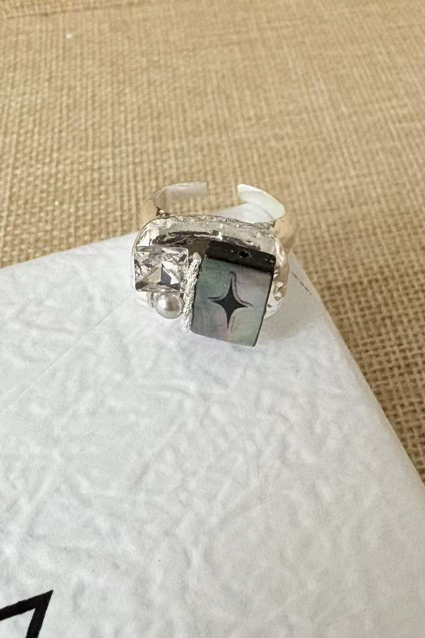 Shell Multi Element Heavy Craft Ring