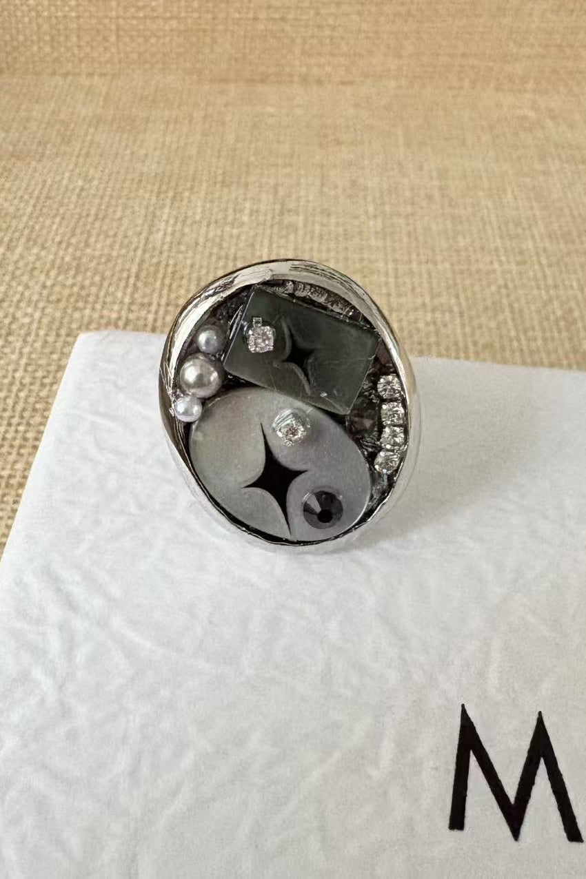 Shell Multi Element Heavy Craft Ring