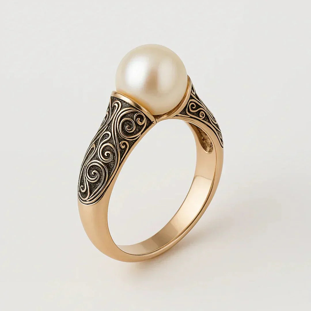 Sovereign Petal Gold Ring